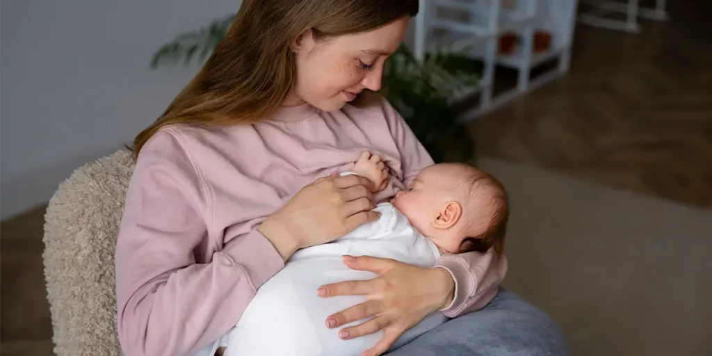 آموزش نحوه صحیح شیردهی به نوزاد