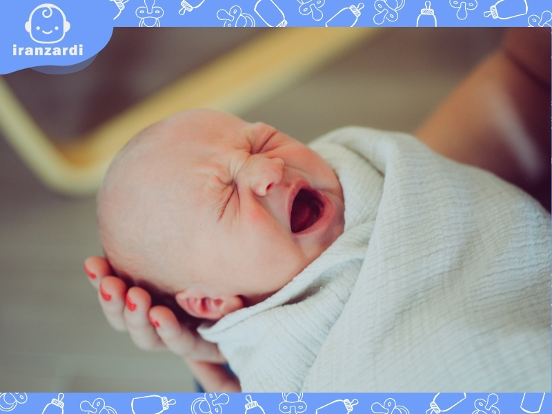 آشنایی با نفخ شکم نوزاد | راه‌های درمان آن